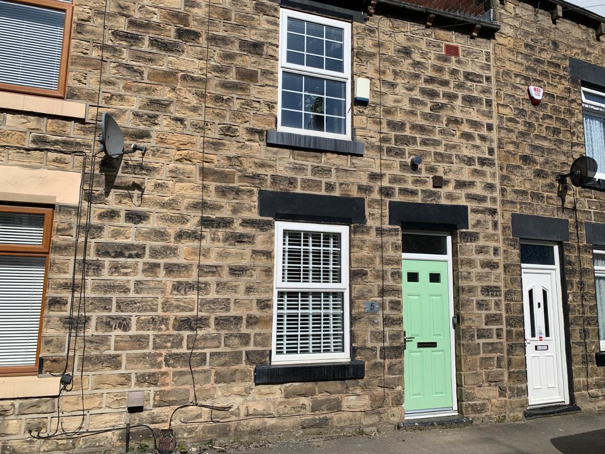Contemporary & Chic Inner Terrace 5 Mins From Barnsley Town Centre エクステリア 写真