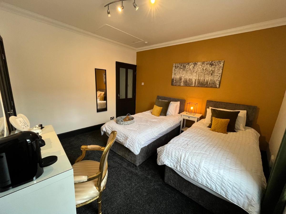 Contemporary & Chic Inner Terrace 5 Mins From Barnsley Town Centre エクステリア 写真